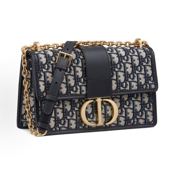 DIOR迪奥 30 Montaigne蒙⽥系列 盒⼦包 斜挎单肩包 中号 ⼥款 ⽜仔蓝⾊